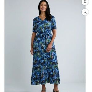 Time and Tru Blue Floral Maxi Dress. NWT. New with tags.